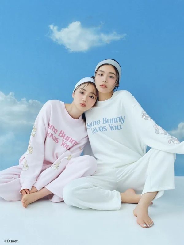 日本SINDEL HOME x 邦尼兔 寬鬆上衣 長褲 (二色) 日本SINDEL HOME x 邦尼兔 寬鬆上衣 長褲 (二色)