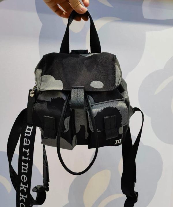 日本Marimekko Everything Backpack S Unikko 後背包(花色) 日本Marimekko Everything Backpack S Unikko 後背包