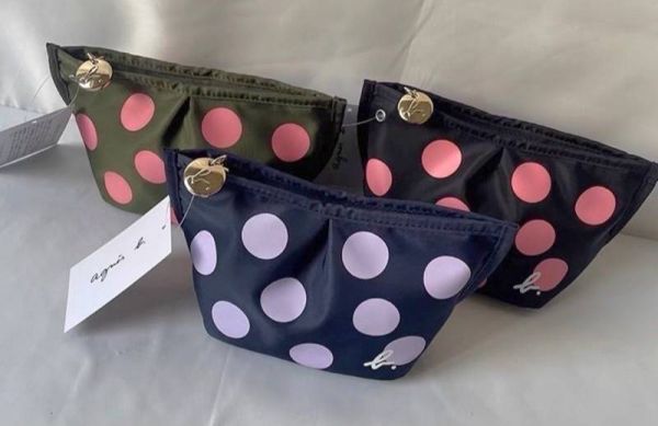 日本agnes b.水玉圓點化妝包 日本agnes b.水玉圓點化妝包