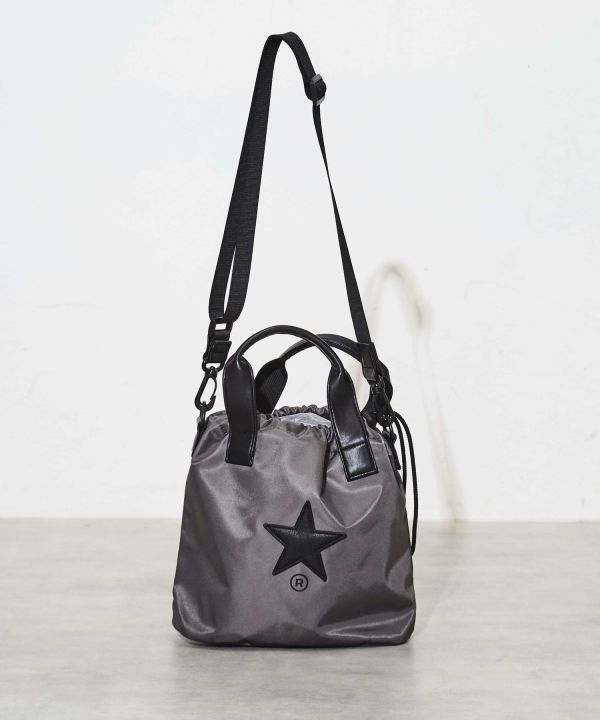 日本 CONVERSE TOKYO SATIN BALLOON BAG星星水桶包 日本 CONVERSE TOKYO SATIN BALLOON BAG星星水桶包