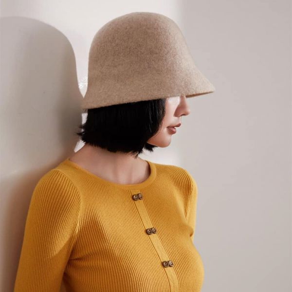 特價日本vivienne westwood 土星刺繡LOGO羊毛毛呢漁夫帽(售價已折) vivienne westwood,漁夫帽