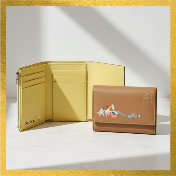 日本LOEWE x Suna Fujita 浣熊豎款小號錢包（納帕小牛皮） 日本LOEWE x Suna Fujita 浣熊豎款小號錢包（納帕小牛皮）