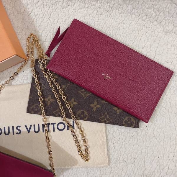 LOUIS VUITTON LV M81896 WOC 金鍊三合一斜背包 LOUIS VUITTON LV M61276 WOC 金鍊三合一斜背包