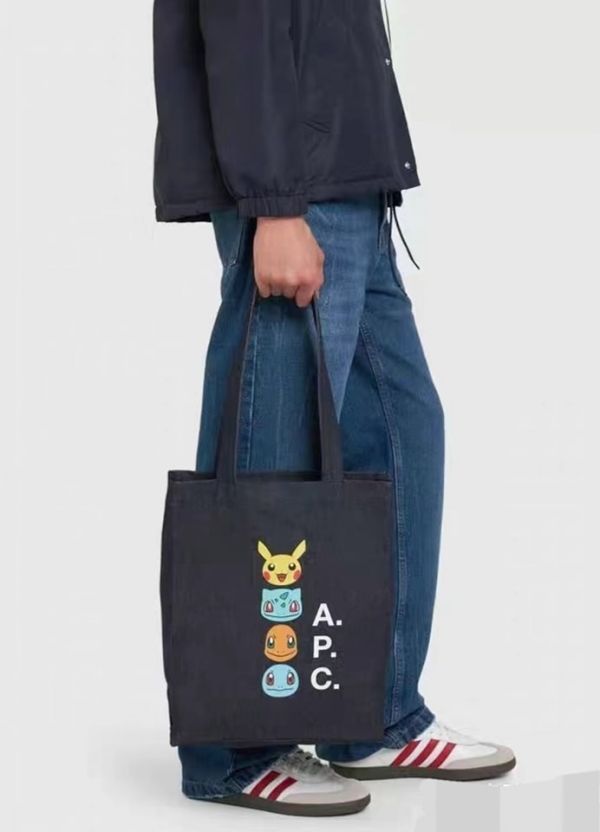 A.P.C x Pokemon聯名丹寧托特帆布包 A.P.C x Pokemon聯名丹寧托特帆布包