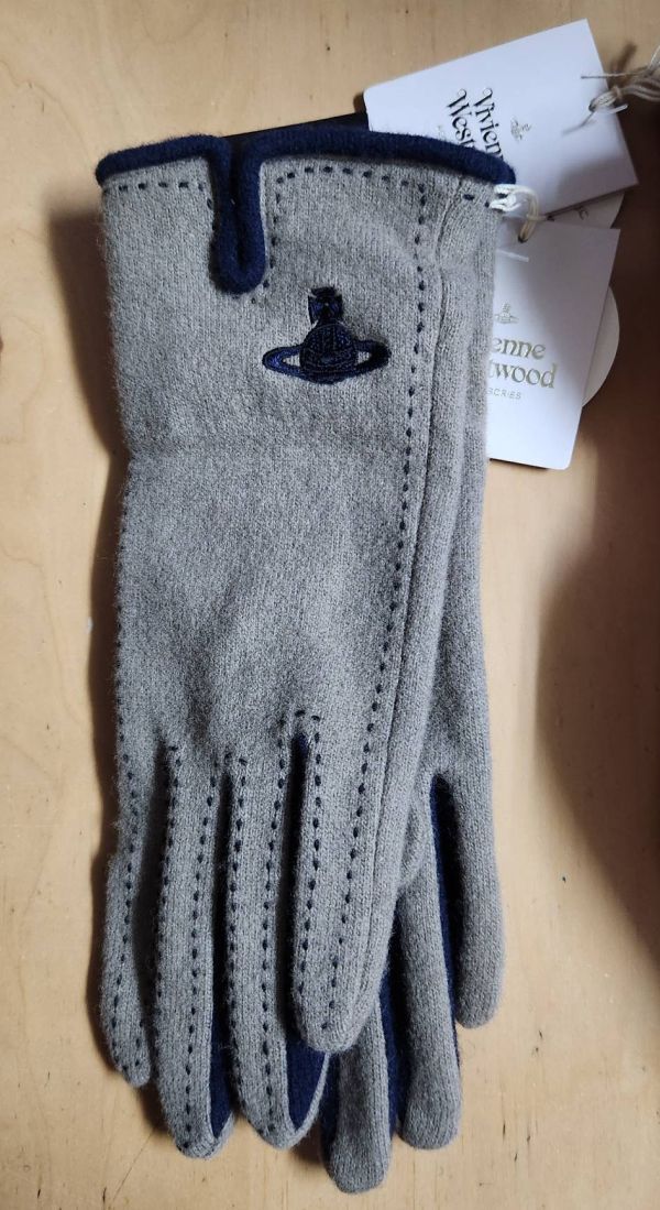 現貨＿日本代購-Vivienne Westwood滾邊毛料手套 現貨＿日本代購-Vivienne Westwood滾邊毛料手套