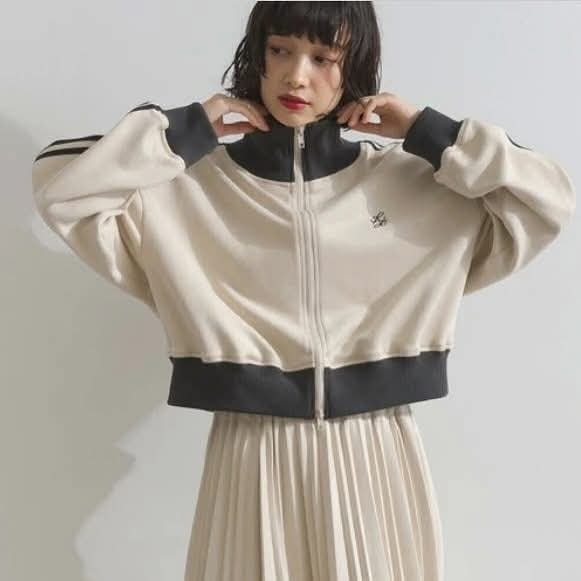 日本復古拼色條紋袖短版拉鍊外套 日本復古拼色條紋袖短版拉鍊外套