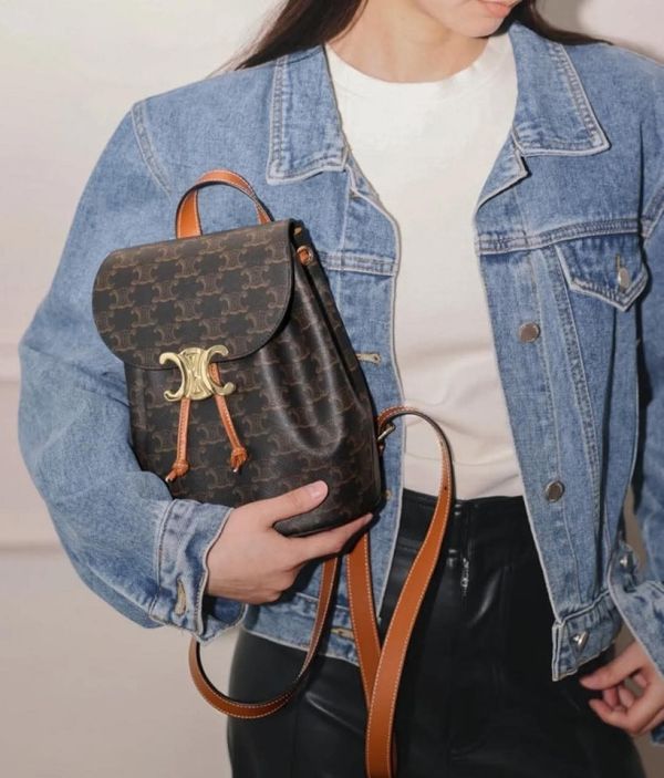 日本 Celine 限定新款 Bonnie 後背包 經典花紋 日本 Celine 限定新款 Bonnie 後背包 經典花紋