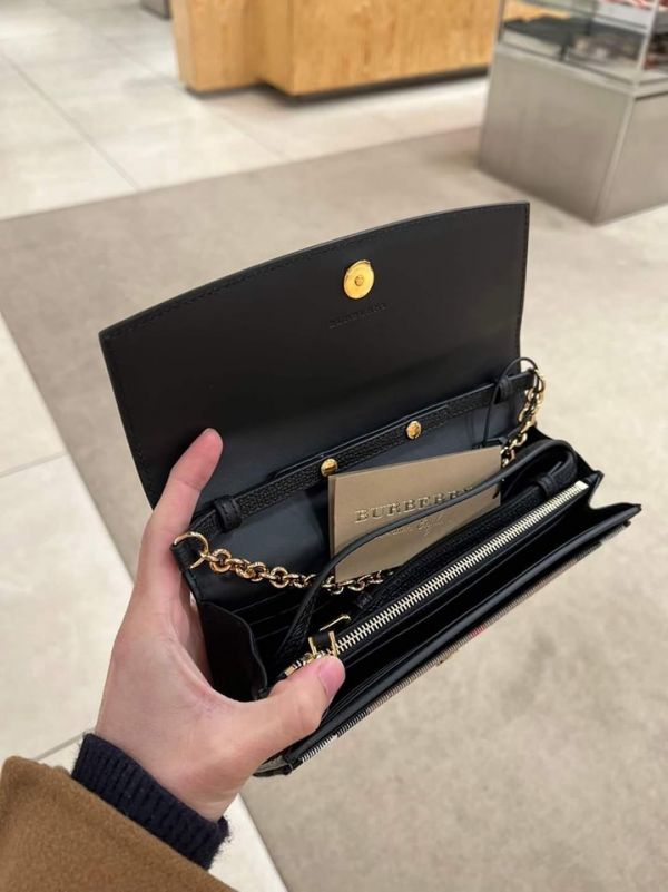 特價BURBERRY House 格紋拼皮革WOC長夾包II款(售價已折) BURBERRY,House  格紋拼皮革WOC長夾包