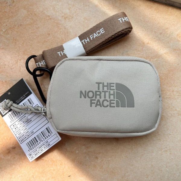 日本 The North Face Colourful Bag 小包 耳機袋 夏日配色 日本 The North Face Colourful Bag 小包 耳機袋 夏日配色