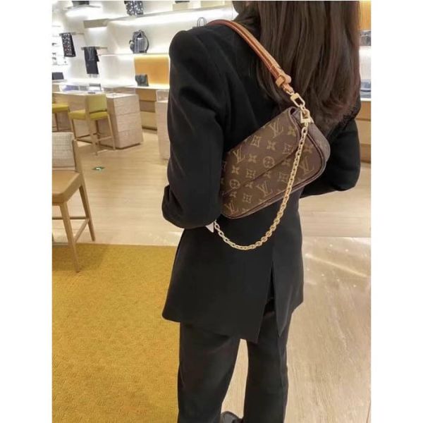 LOUIS VUITTON  LV M81911 Wallet 金鍊woc包 LOUIS VUITTON  LV M81911 Wallet 金鍊woc包