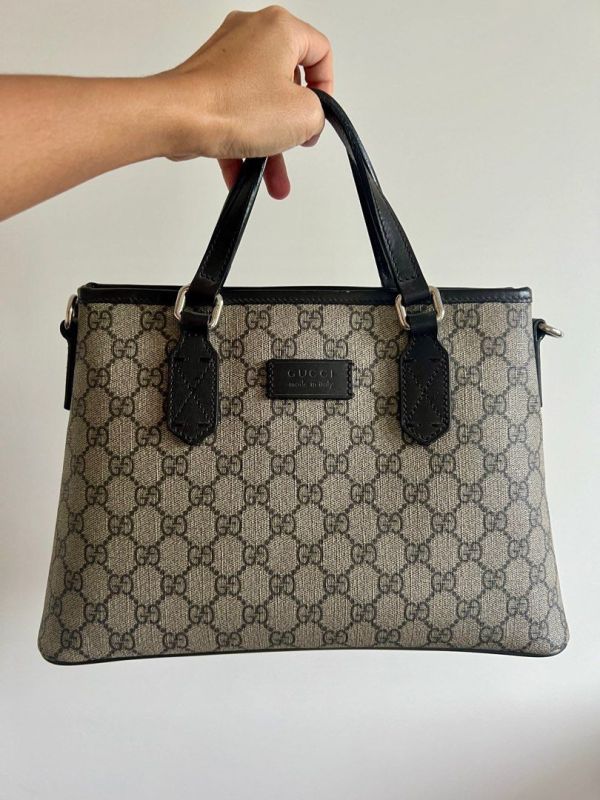 日本 GUCCI  GG 手包 PVC 皮革 淺褐色 深棕色 兩用款 日本 GUCCI  GG 手包 PVC 皮革 淺褐色 深棕色 兩用款