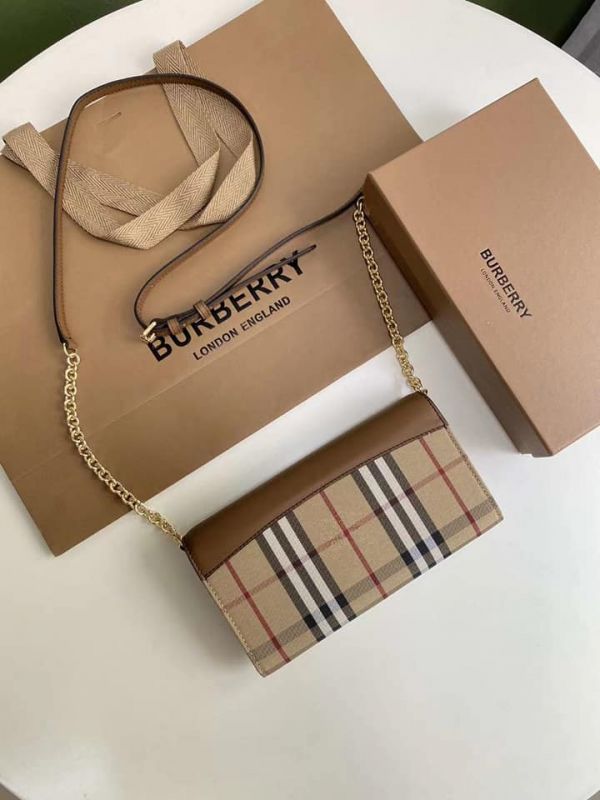 現貨特價BURBERRY House 格紋拼皮革WOC長夾包(售價已折) BURBERRY,House  格紋拼皮革WOC長夾包