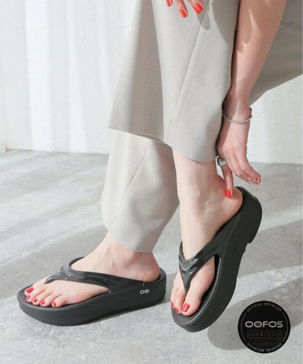 日本OOFOS厚底夾腳鞋 日本OOFOS厚底夾腳鞋