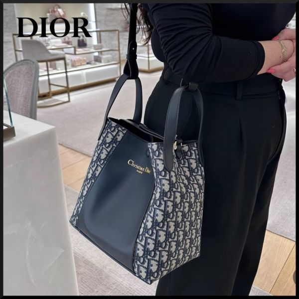 日本 Dior Signature 中型水桶包 日本 Dior Signature 中型水桶包