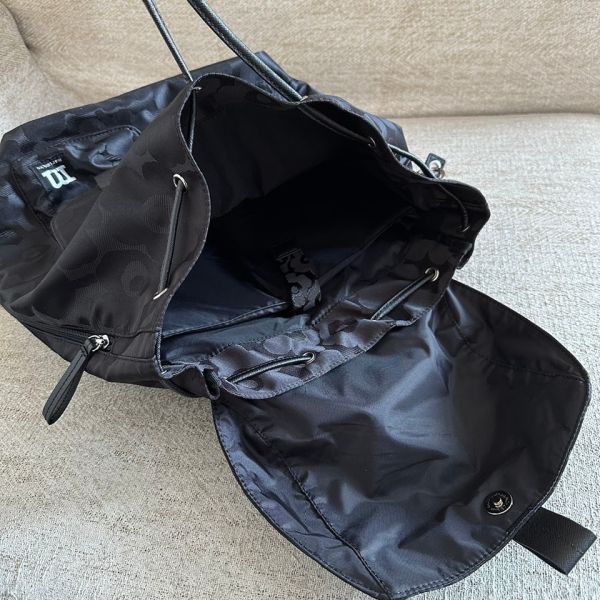 日本marimekko Everything Backpack L Unikko印花後背包藍色大號 日本marimekko マリメッコ Everything Backpack  I Unikko 背包藍色大號