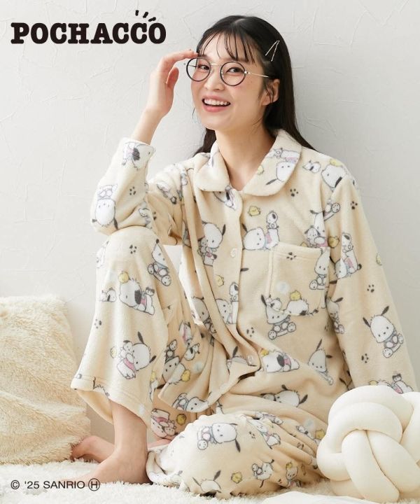 日本 Sanrio 軟綿綿珊瑚絨睡衣 日本 Sanrio 軟綿綿珊瑚絨睡衣