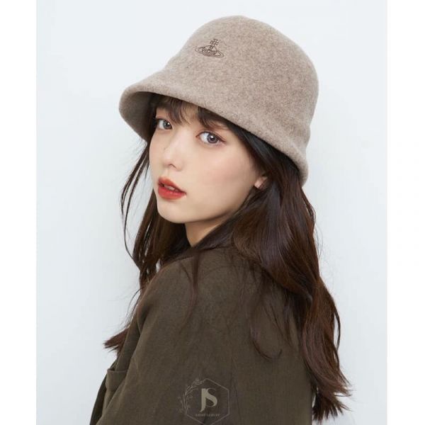 特價日本vivienne westwood 土星刺繡LOGO羊毛毛呢漁夫帽(售價已折) vivienne westwood,漁夫帽