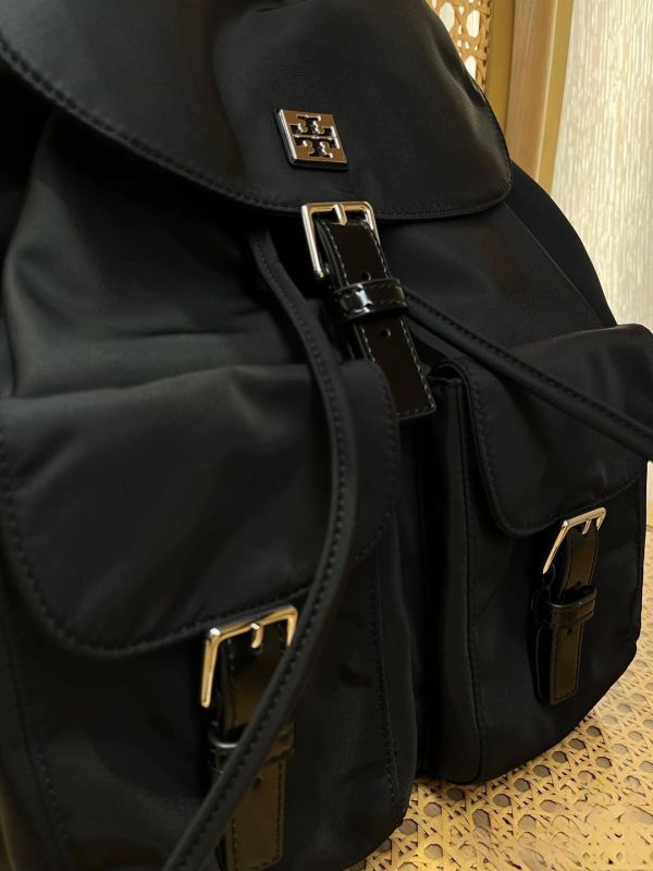 Tory Burch virginia超輕後背包(售價已折) Tory Burch virginia超輕後背包