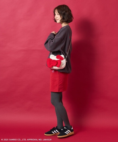 日本Hello Kitty蝴蝶結擋臉側背包 日本Hello Kitty蝴蝶結擋臉側背包