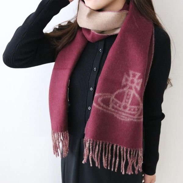 日本Vivienne Westwood復古風羊毛圍巾披肩 日本Vivienne Westwood復古風羊毛圍巾披肩