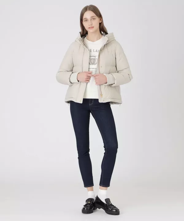 日本 BLUE LABEL 高光澤桃色塔夫綢短款羽絨外套 日本 BLUE LABEL 高光澤桃色塔夫綢短款羽絨外套