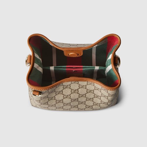日本 Gucci GG Emblem經典老花 斜挎小水桶包 日本 Gucci GG Emblem經典老花 斜挎小水桶包