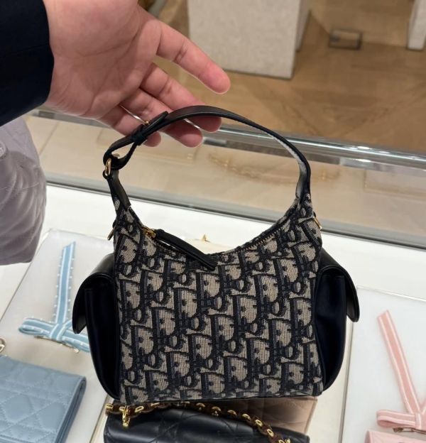 日本 Dior D Dream 迷你包 日本 Dior D Dream 迷你包