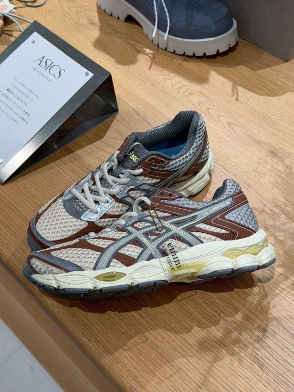 日本 ASICS for emmi GEL-CUMULUS 16 鞋款 日本 ASICS for emmi GEL-CUMULUS 16 鞋款