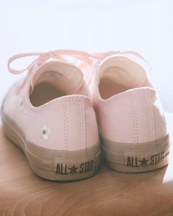 日本earth music&ecology × CONVERSE 聯名帆布鞋 日本earth music&ecology × CONVERSE 聯名帆布鞋