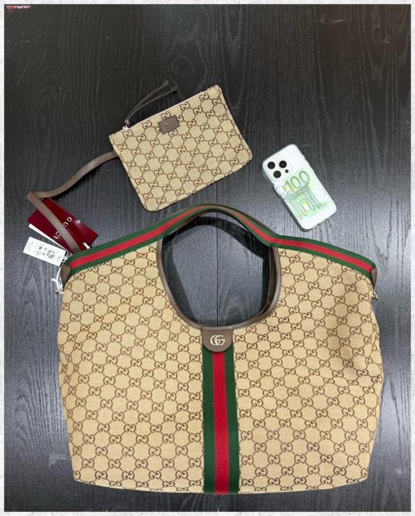日本 春季秀款GUCCI GIGLIO 大托特包 日本 春季秀款GUCCI GIGLIO 大托特包