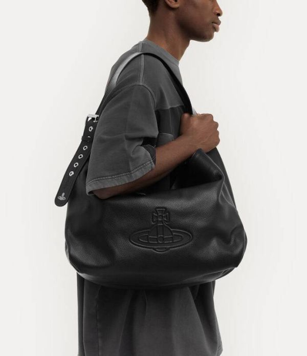 Vivienne Westwood Maxime Large Shoulder Bag 牛皮肩背腋下包(售價已折) Vivienne Westwood Maxime Large Shoulder Bag 牛皮肩背腋下包