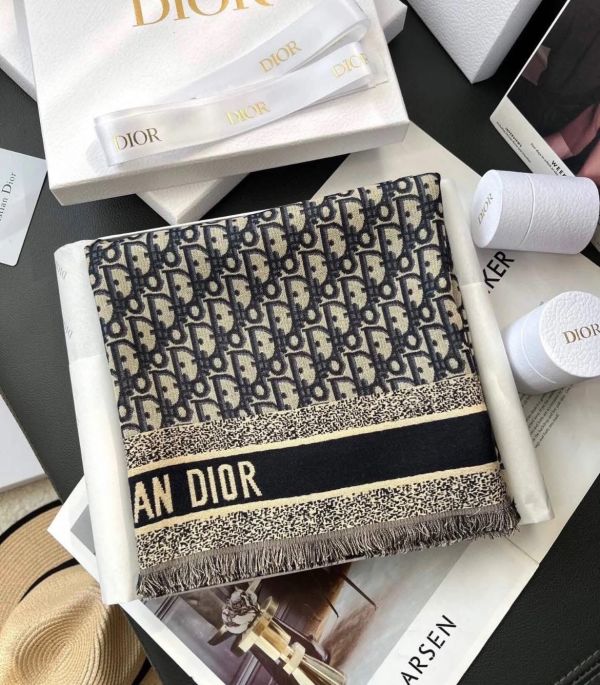 日本 Dior 海軍藍老花披肩 日本 Dior 海軍藍老花披肩