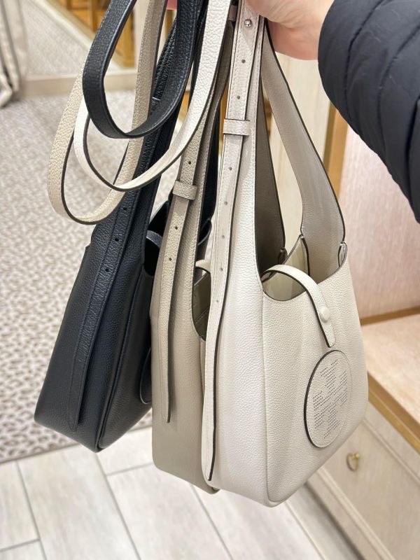 Tory Burch Miller Swing 斜背包(共三色) Tory Burch Miller Swing 斜背包