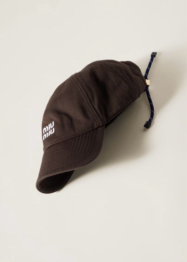 日本Miu Miu 牛仔棒球帽 日本Miu Miu 牛仔棒球帽