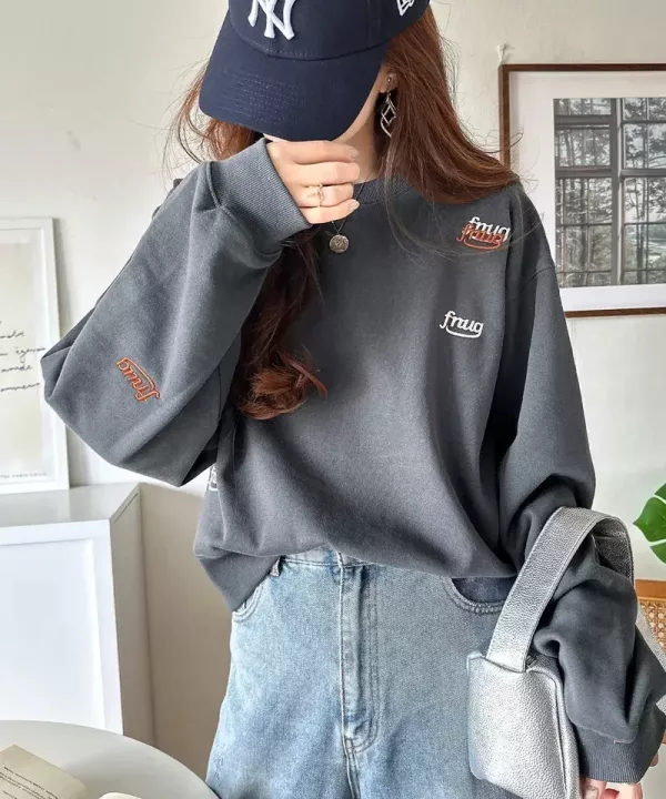 日本 KTQ STORE ‧ JAVA 刺繡短拉絨襯裡上衣 日本 KTQ STORE ‧ JAVA 刺繡短拉絨襯裡上衣