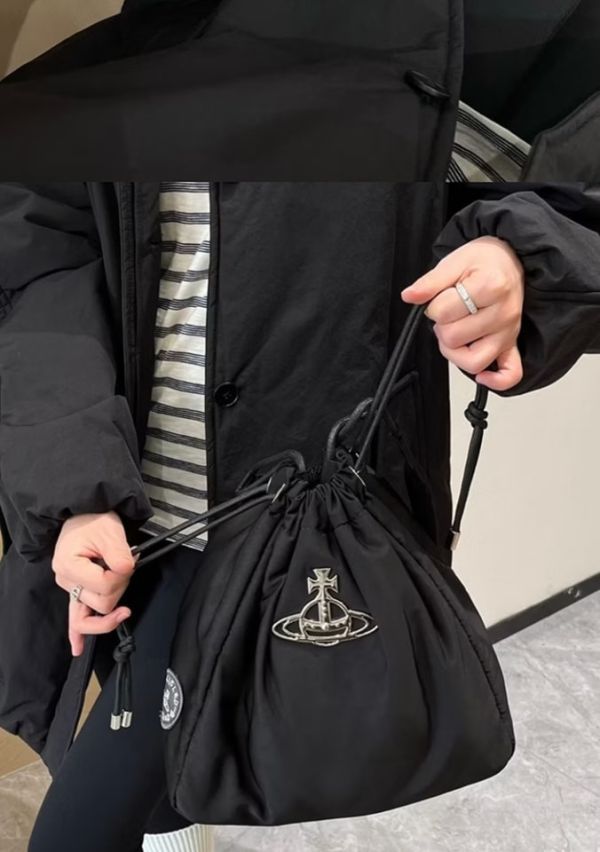 日本Vivienne Westwood Hilary 水桶肩包 日本Vivienne Westwood Hilary 水桶肩包