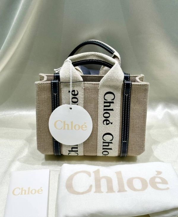 現貨CHLOE WOODY TOTE S號 亞麻帆布和亮面小牛皮手提包 CHLOE WOODY TOTE S號 亞麻帆布和亮面小牛皮手提包