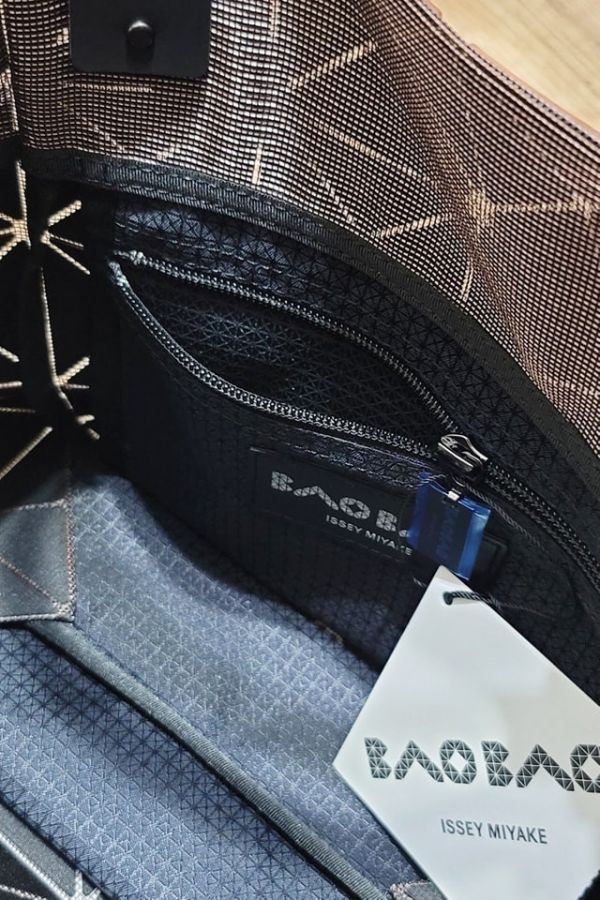 現貨日本BAOBAO ISSEY MIYAKE CARAT 托特包(售價已折) 現貨日本BAO BAO ISSEY MIYAKE CARAT 托特包