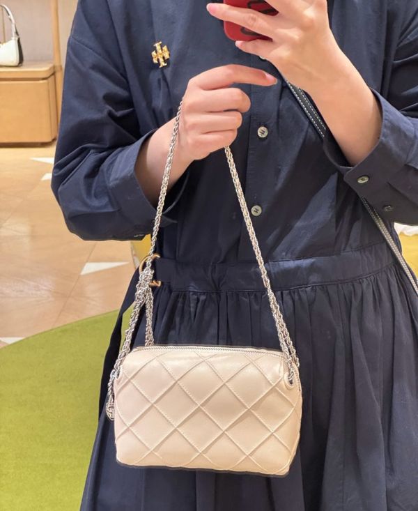 Tory Burch fleming 金鍊包(售價已折) Tory Burch水桶包附零錢包