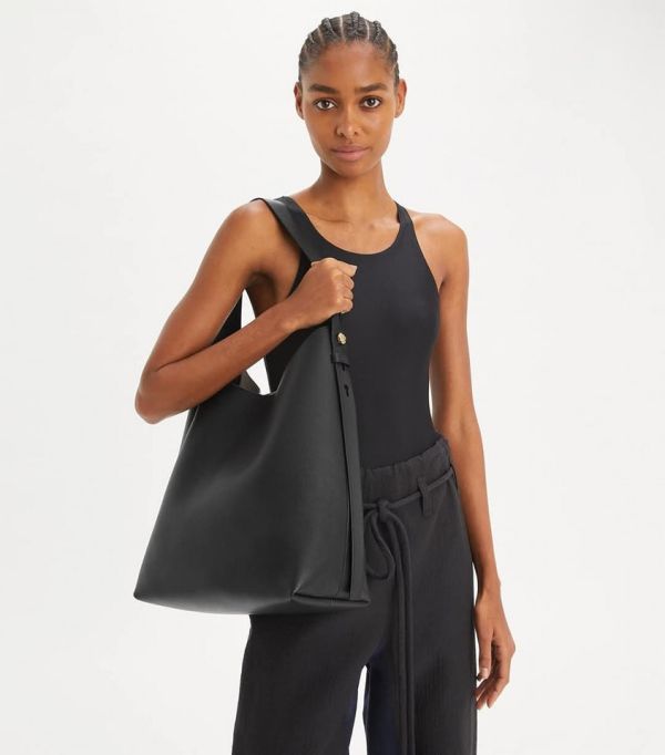 日本 Tory Burch Romy Hobo 牛皮包 日本 Tory Burch Romy Hobo 牛皮包