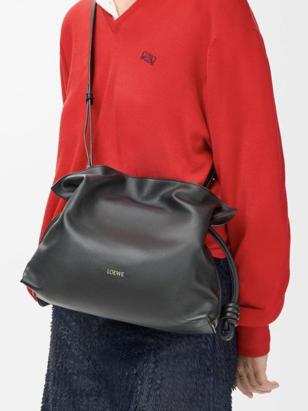 日本代購 LOEWE Purse雲朵包中號 