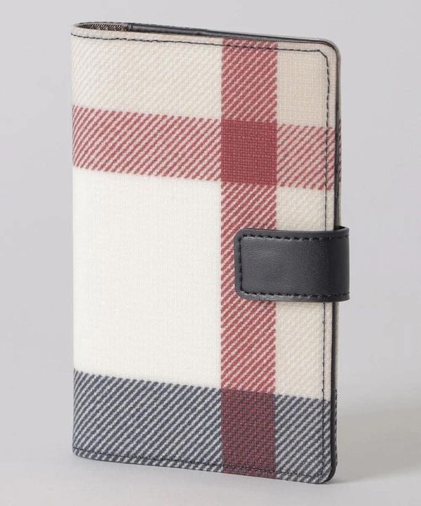 日本 BLUE LABEL  CRESTBRIDGE  藍標 護照套 日本 BLUE LABEL CRESTBRIDGE 藍標 護照套