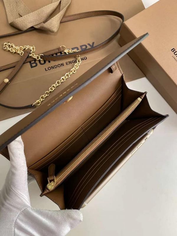 特價BURBERRY House 格紋拼皮革WOC長夾包II款(售價已折) BURBERRY,House  格紋拼皮革WOC長夾包
