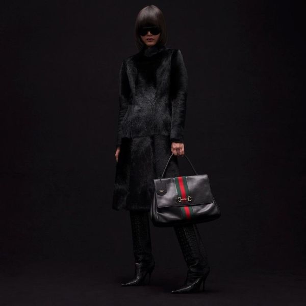 日本 GUCCI Paparazzo 牛皮手提肩背包 日本 GUCCI Paparazzo 牛皮手提肩背包