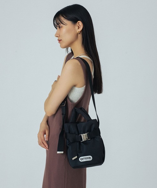 日本OUTDOOR PRODUCTS 腰帶裝飾聯名包 手提肩背斜背 日本OUTDOOR PRODUCTS 腰帶裝飾聯名包 手提肩背斜背