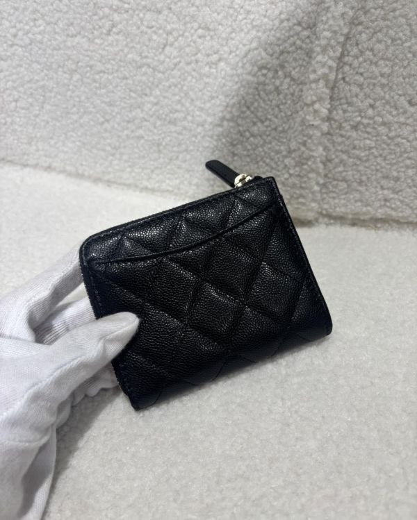 日本CHANEL 香奈兒 CF 黑金牛皮短夾L型拉鍊 零錢包卡包 日本 全新 CHANEL 香奈兒 CF 黑金牛皮短夾L型 拉鍊 零錢包卡包