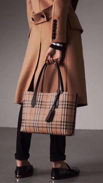 超值代購-BURBERRY兩面用大拖特包 (售價已折) Burberry,兩面用大拖特包