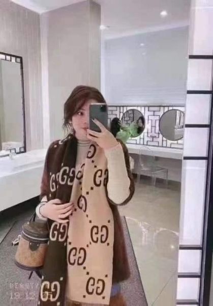GUCCI大GG logo雙色圍巾（男女通用）(售價已折) agnes b.,大GG,圍巾