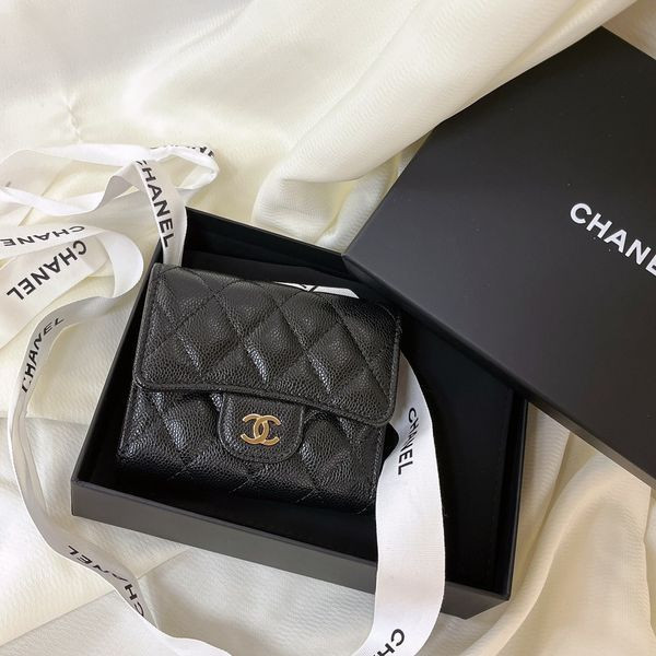 CHANEL 經典羊皮黑金掀蓋三折短夾 CHANEL經典羊皮黑金掀蓋三折短夾