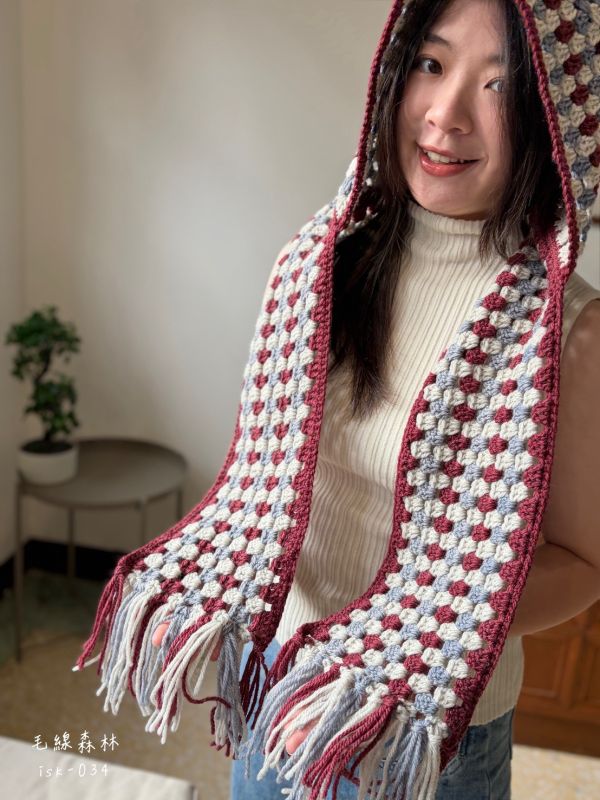 isk-034,有帽子的花樣圍巾,10顆線材!材料包+教學影片